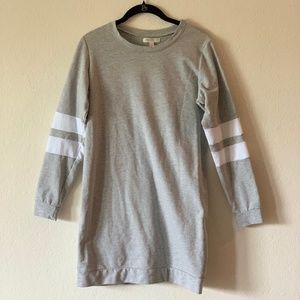 Gray and White Thin Sweatshirt